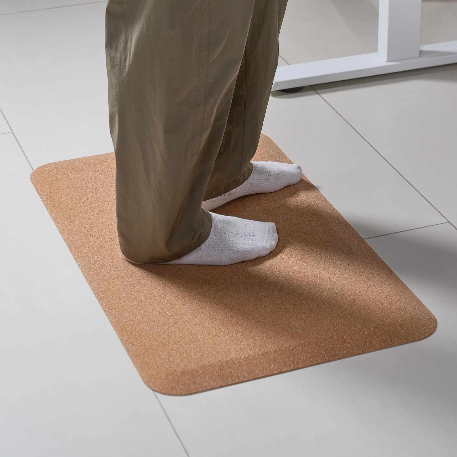 Desky Anti-Fatigue Cork Mat - Image 3