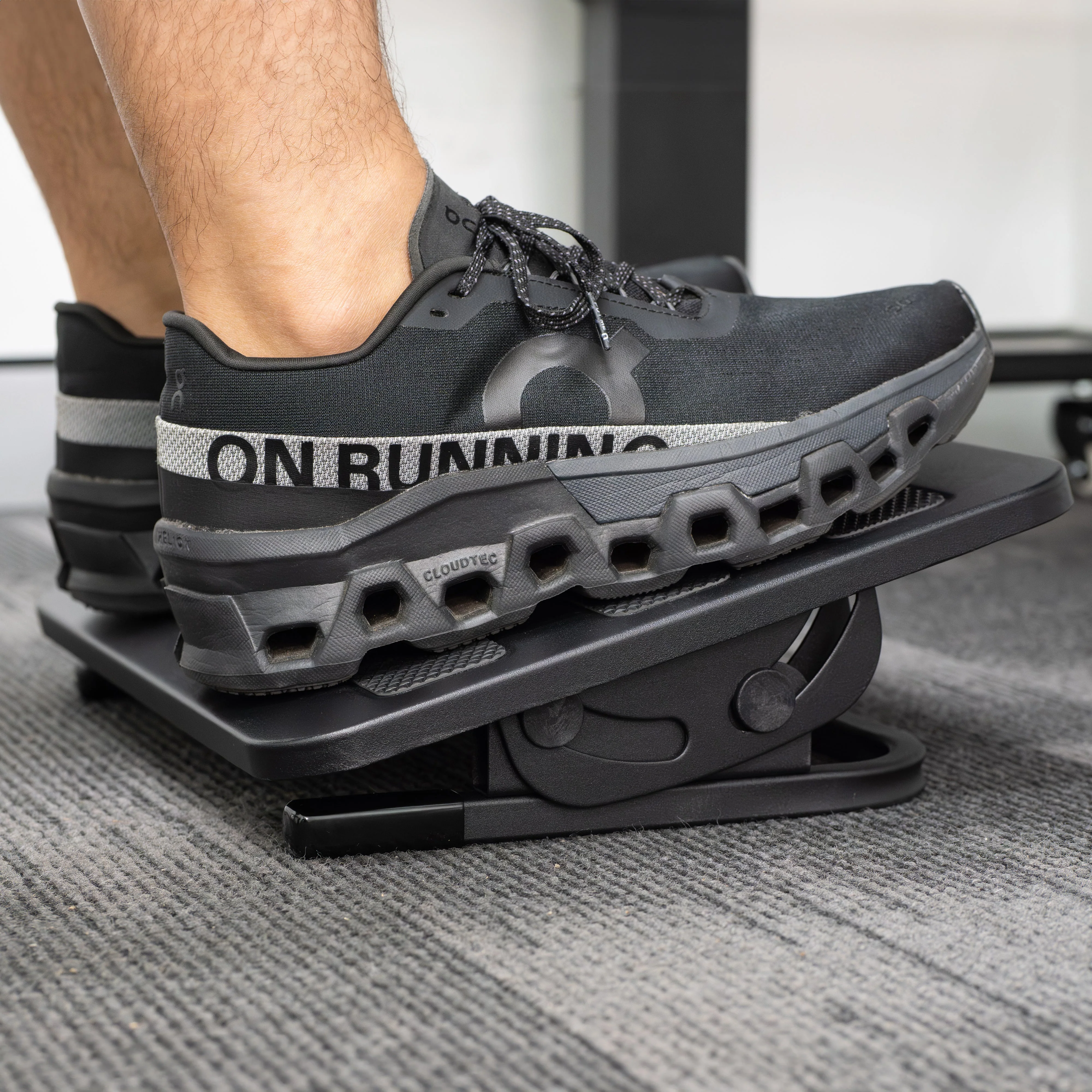 Desky Classic Foot Rest - Image 4