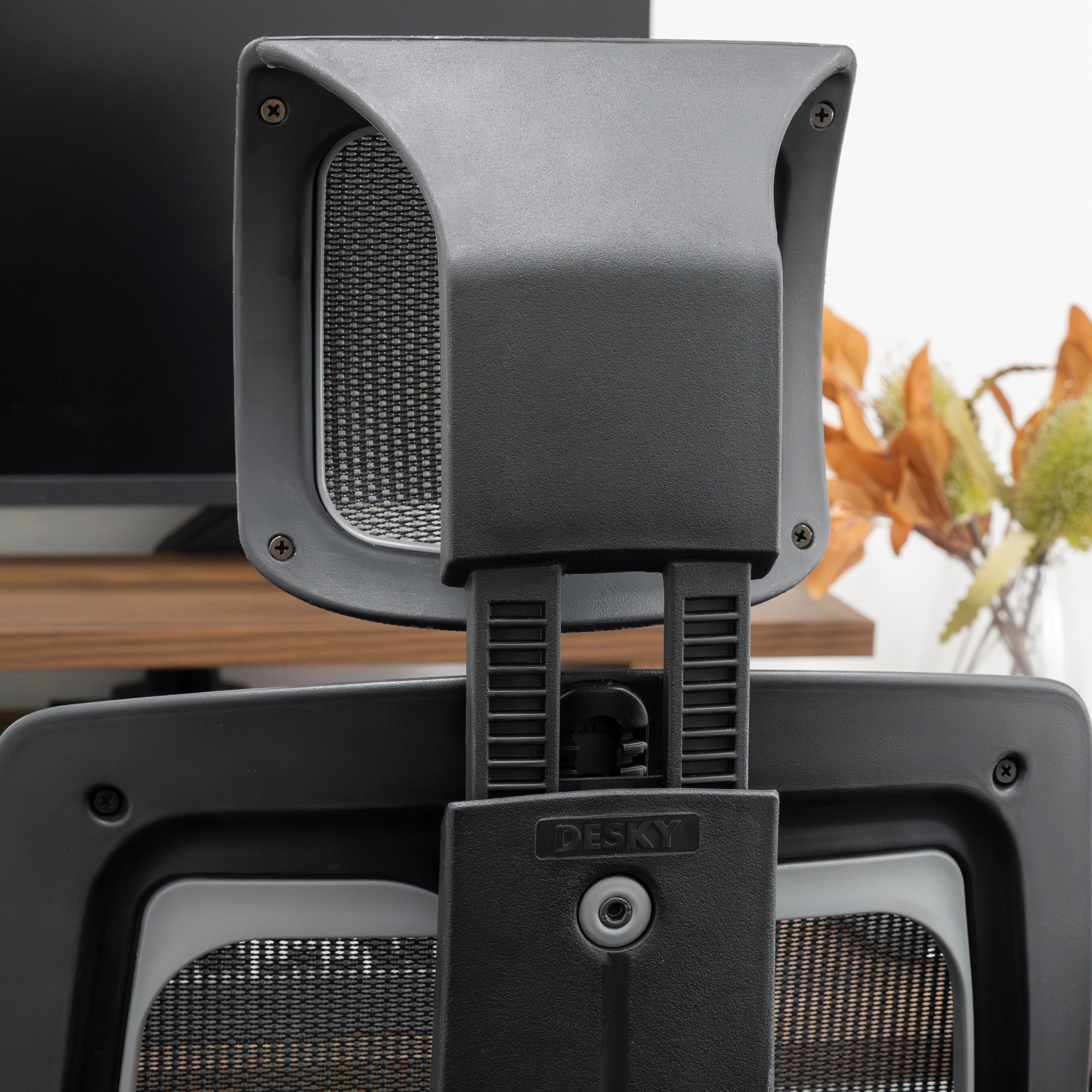 Desky Pro+ Ergonomic Chair - Image 8