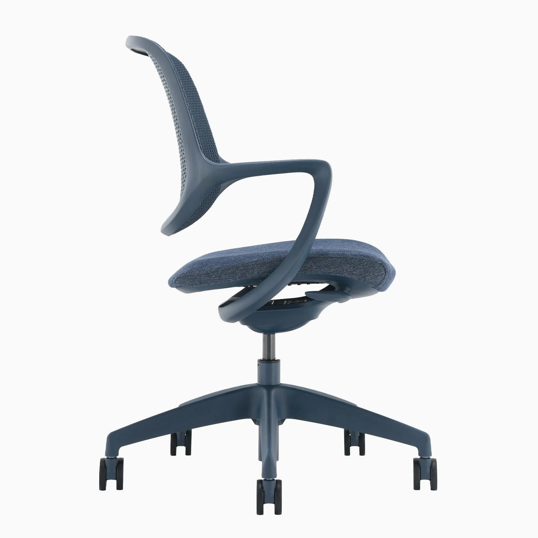 Desky Evoque Low Back Office Chair - Image 36