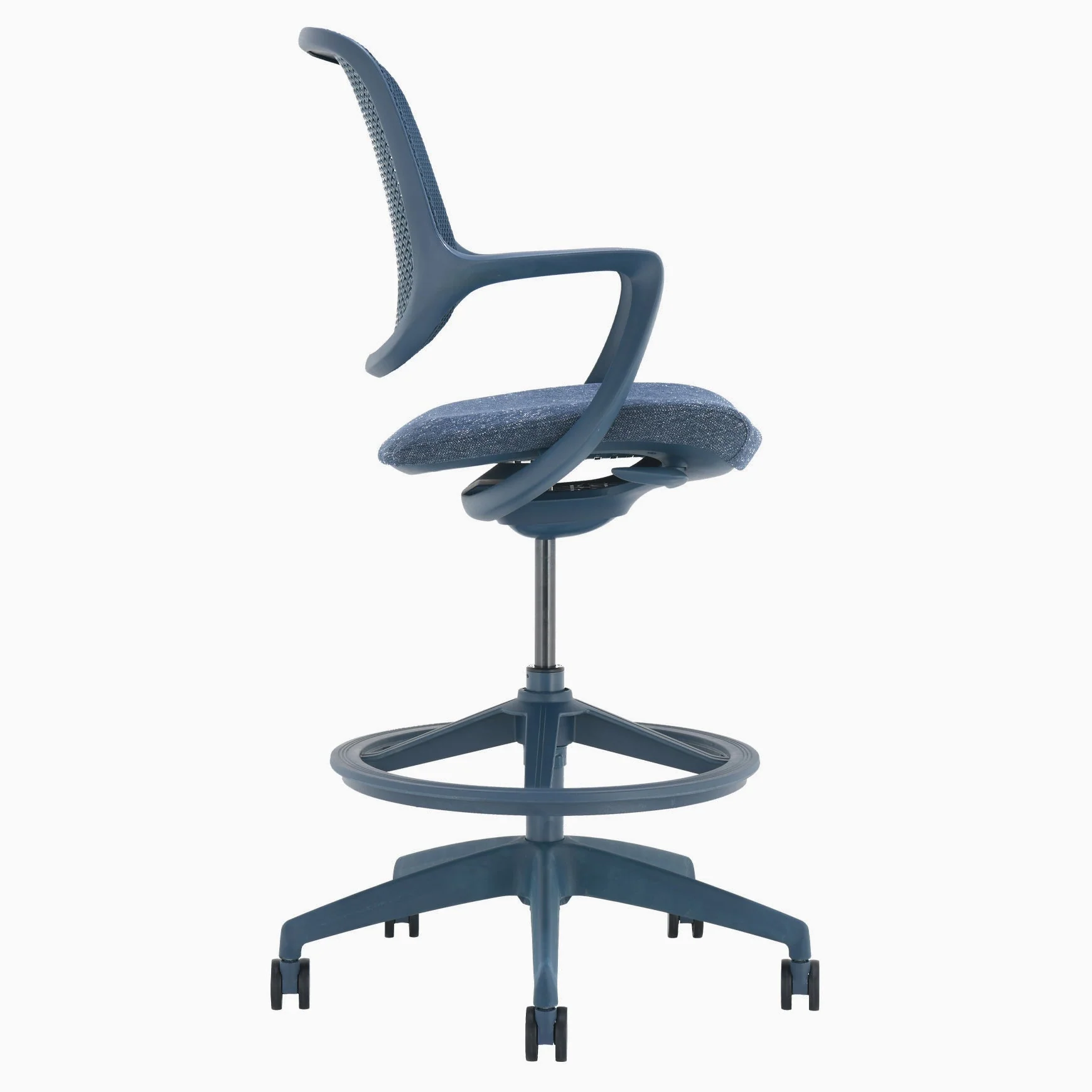 Desky Evoque Low Back Office Chair - Image 41