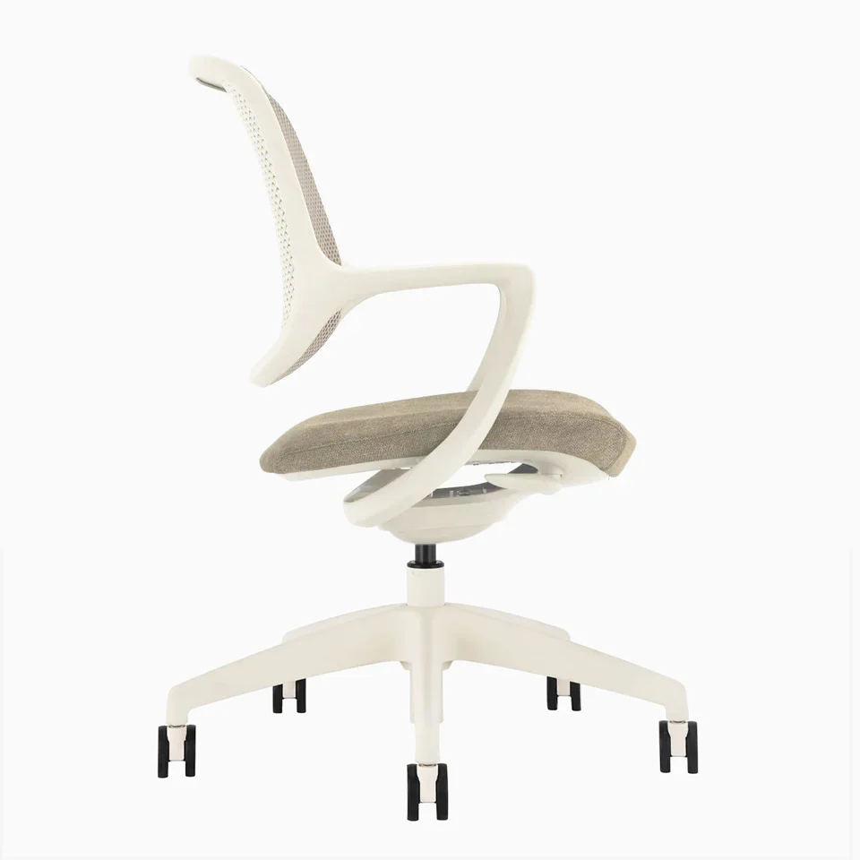 Desky Evoque Low Back Office Chair - Image 97