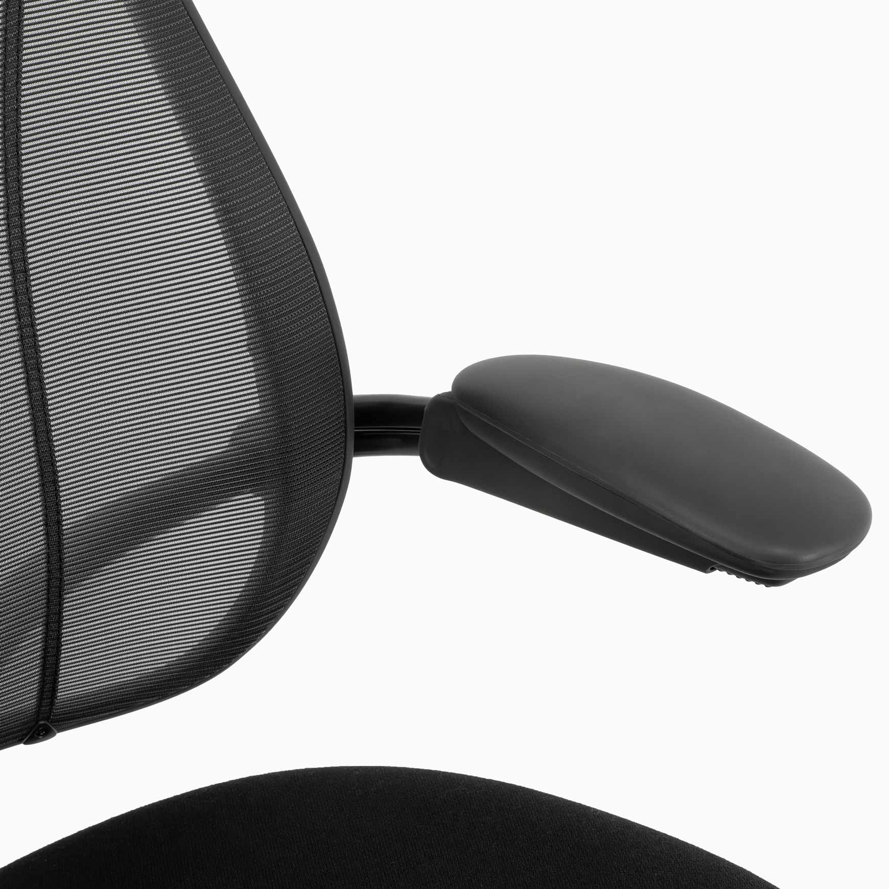 Humanscale Liberty Mesh Chair - Image 12