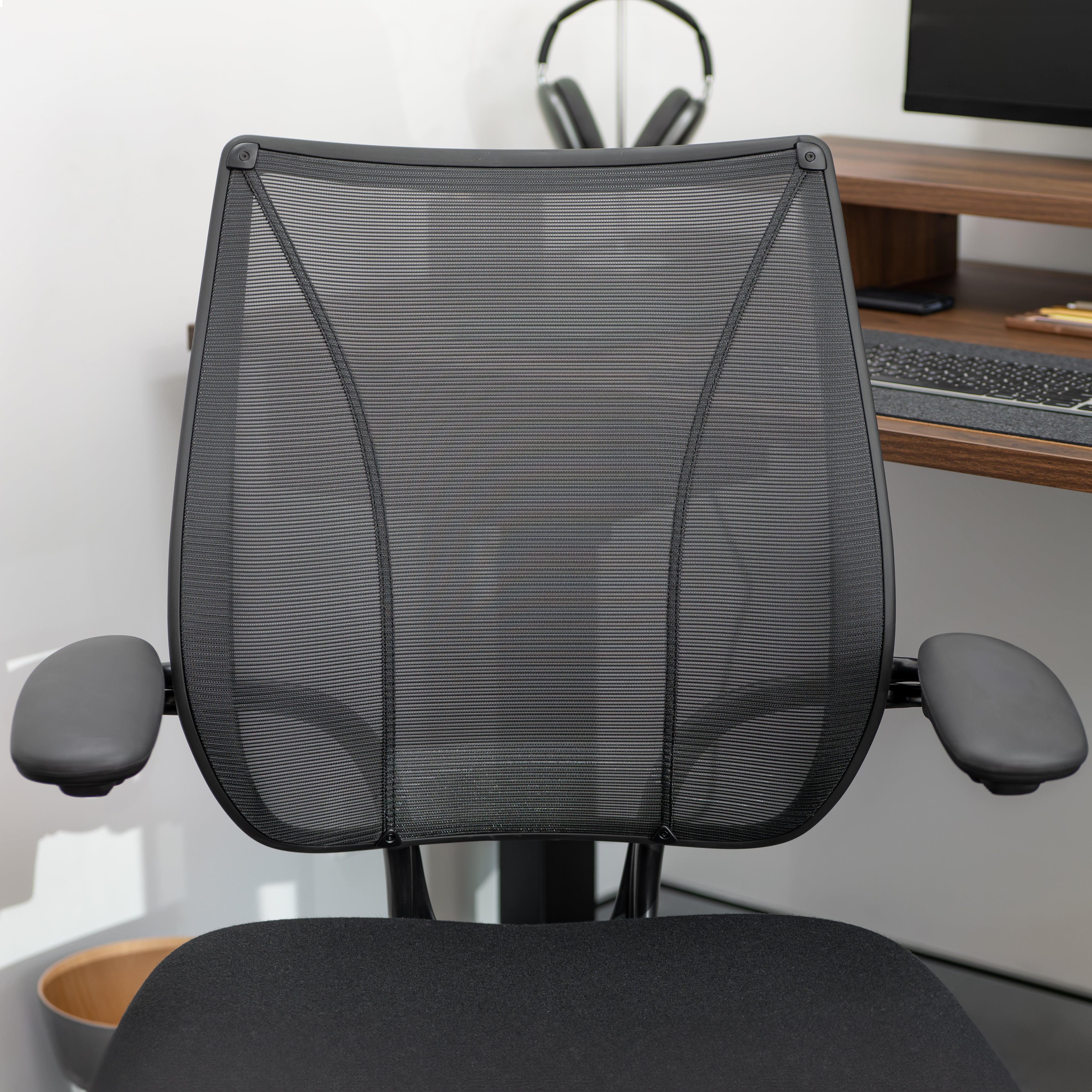 Humanscale Liberty Mesh Chair - Image 8