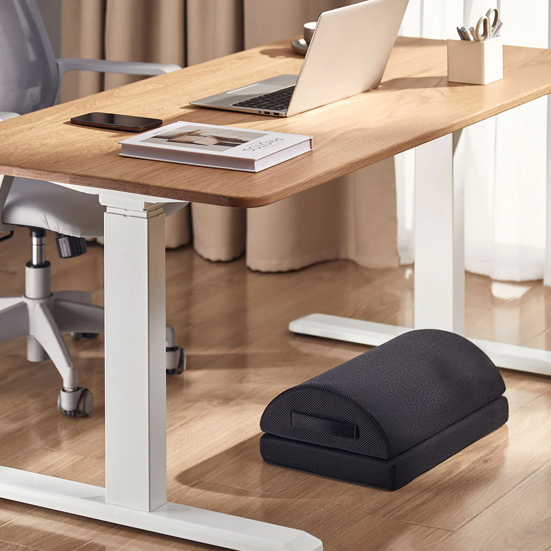 Desky Memory Foam Foot Rest - Image 4