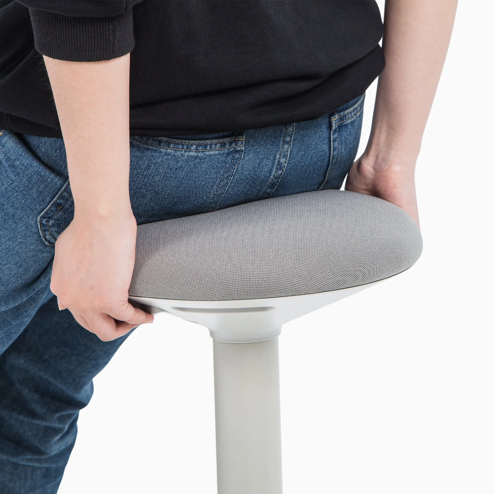 Desky Sit Stand Motion Stool - Image 4