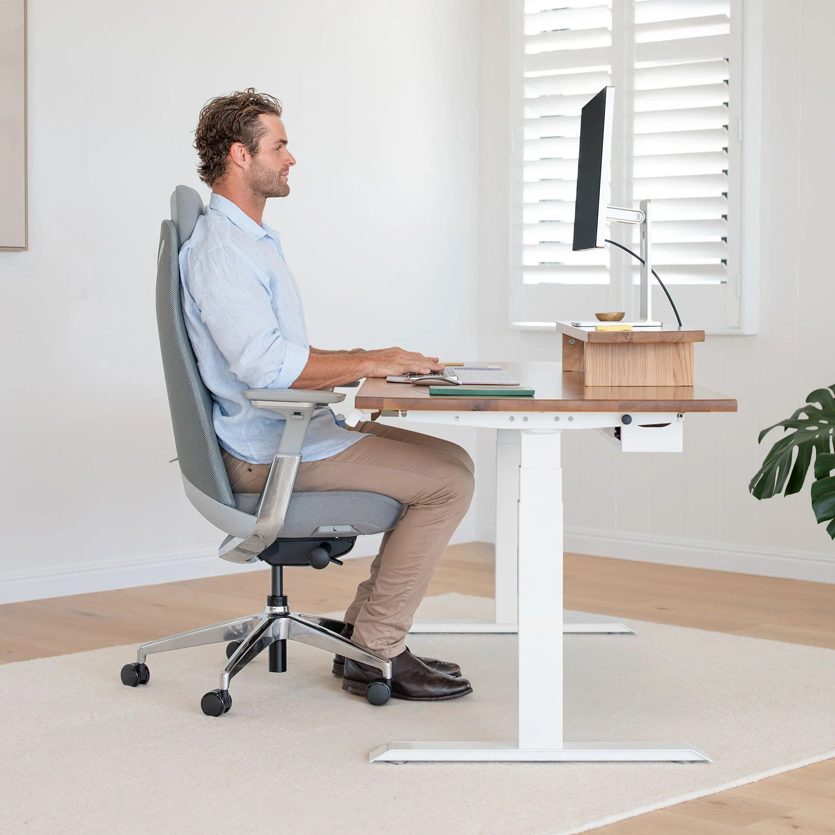 Desky Pinnacle Executive Office Chair - Image 3