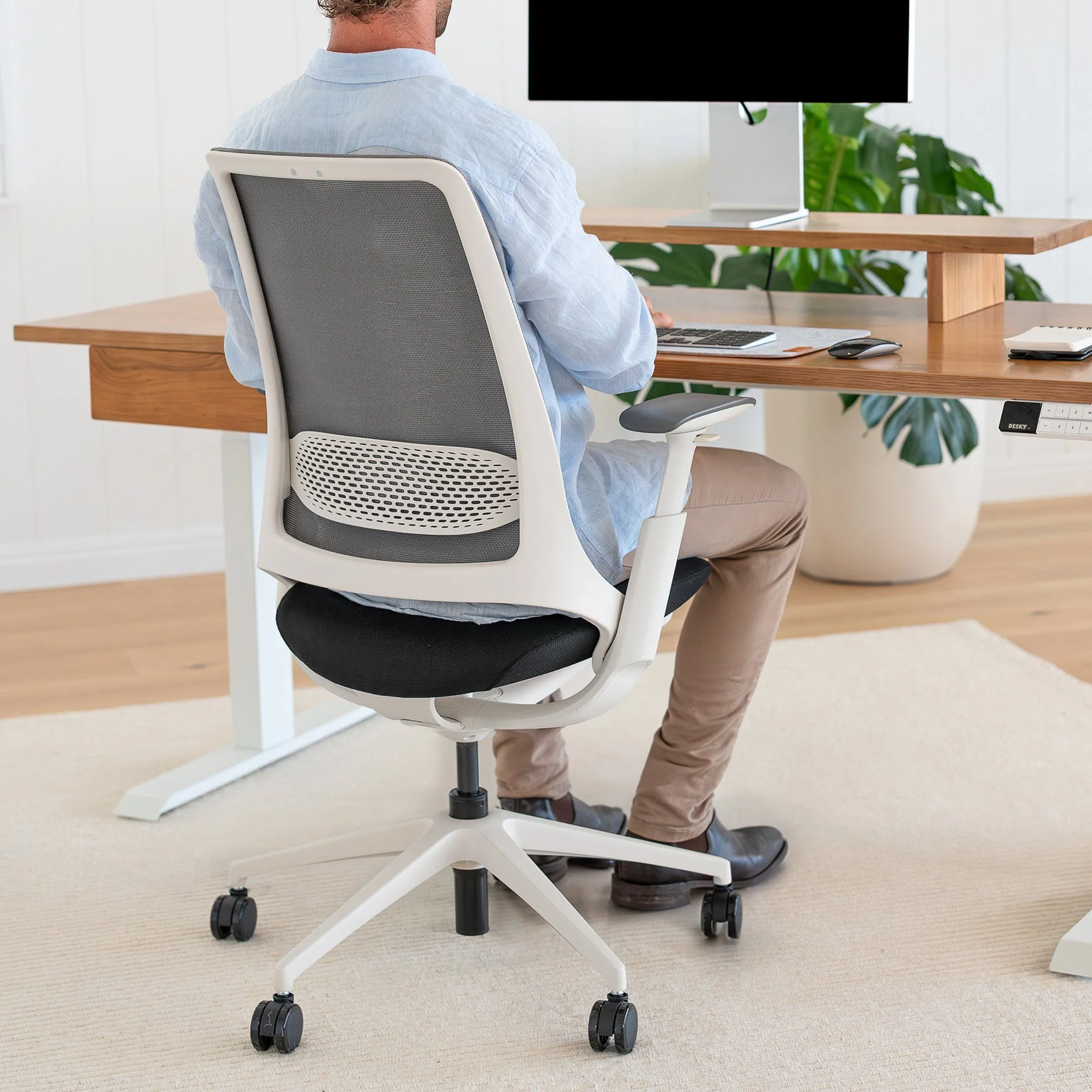 Desky Pulse Supportive Desk Chair - Image 4