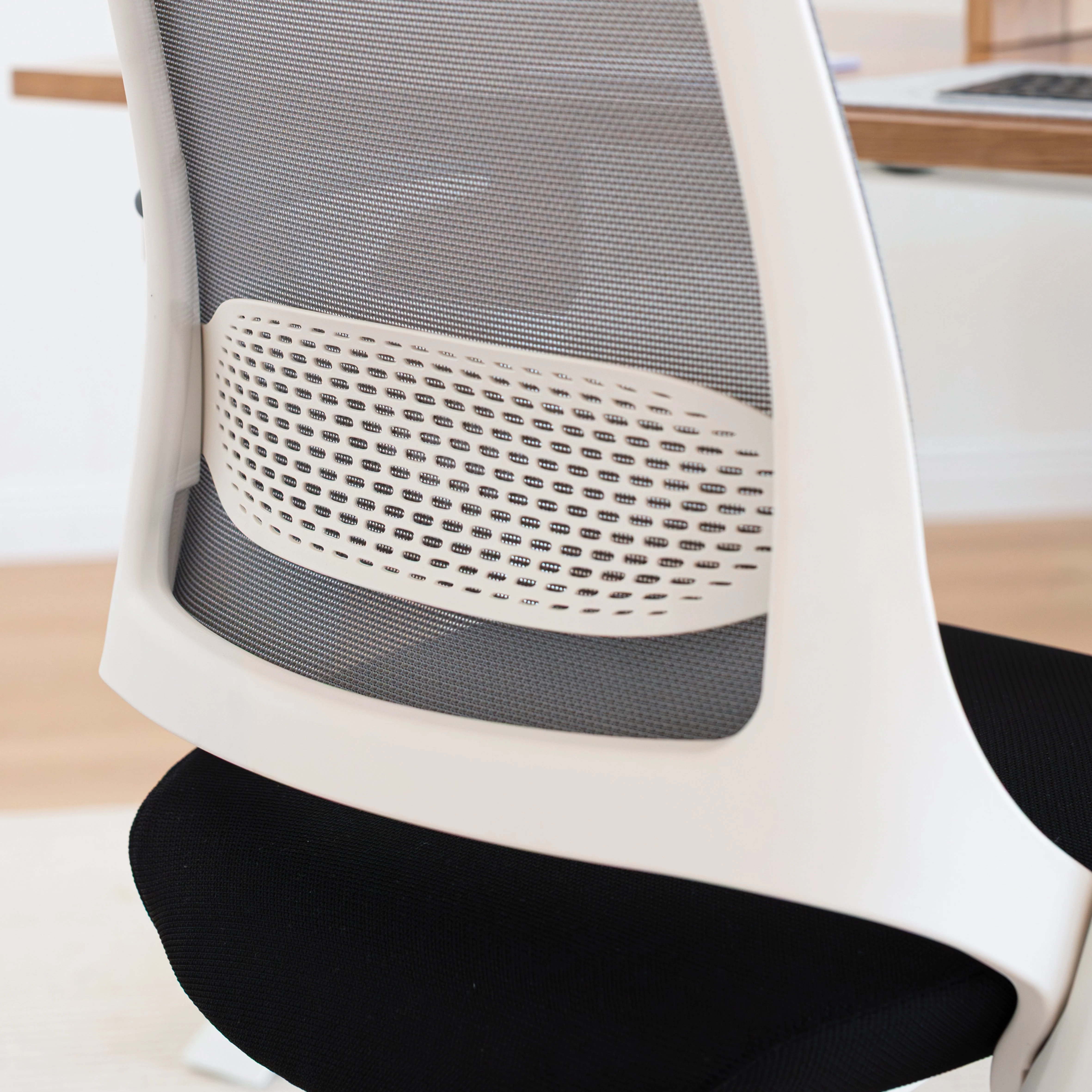 Desky Pulse Supportive Desk Chair - Image 8