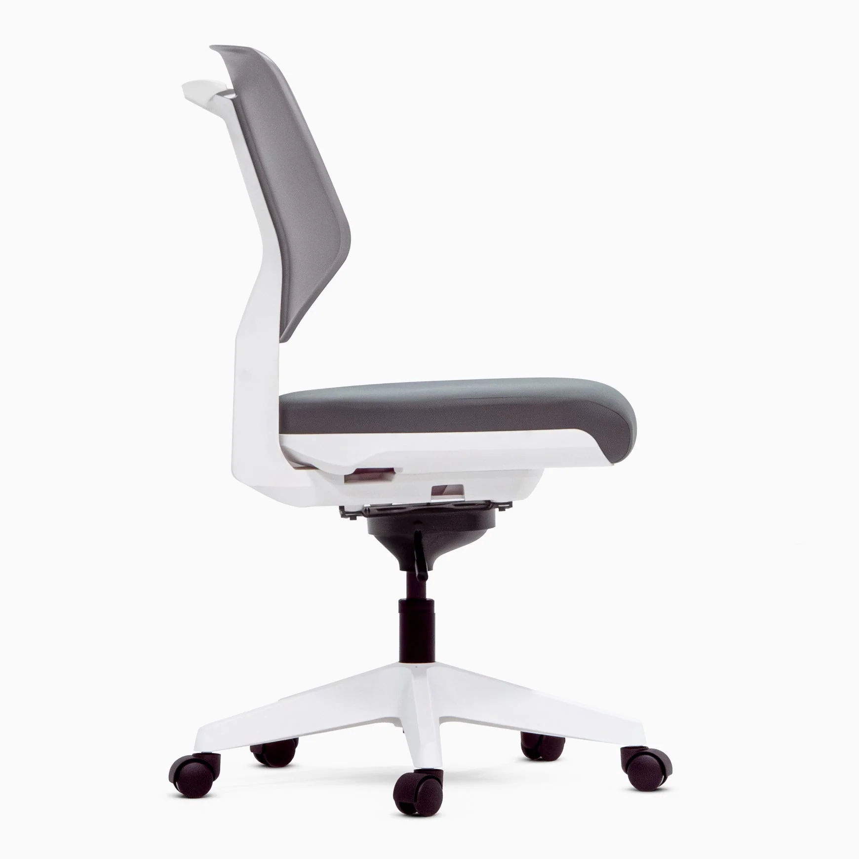 Desky Swivel 3D Tilt Chair - Image 9
