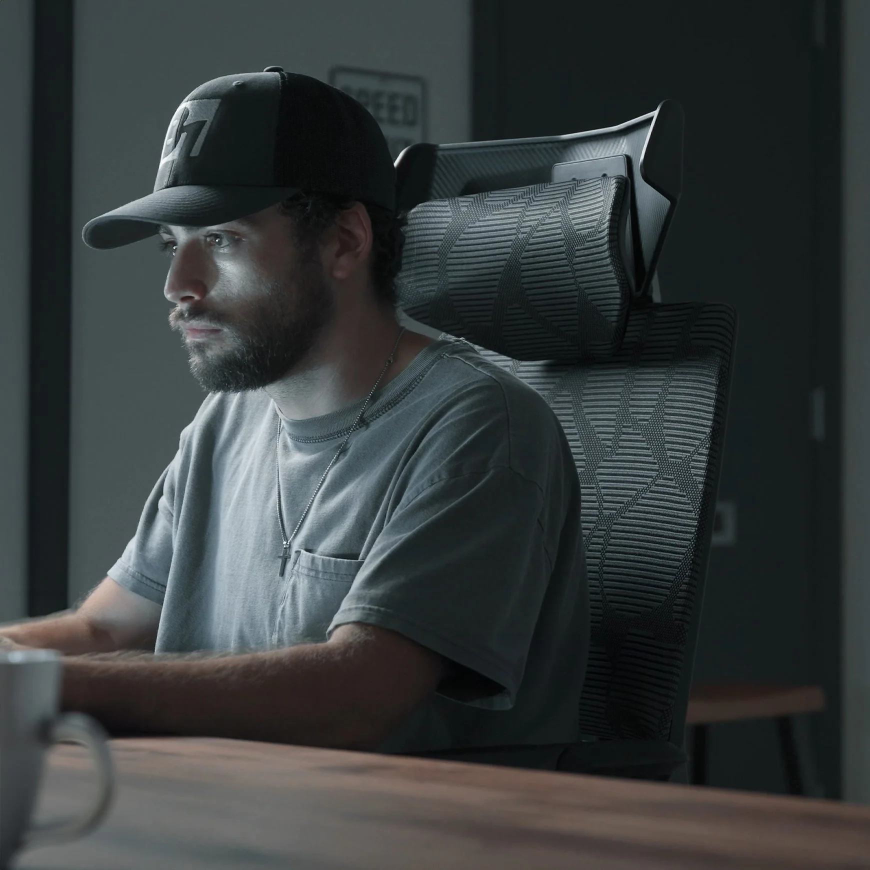 Desky Vanguard Gaming Chair - Image 13