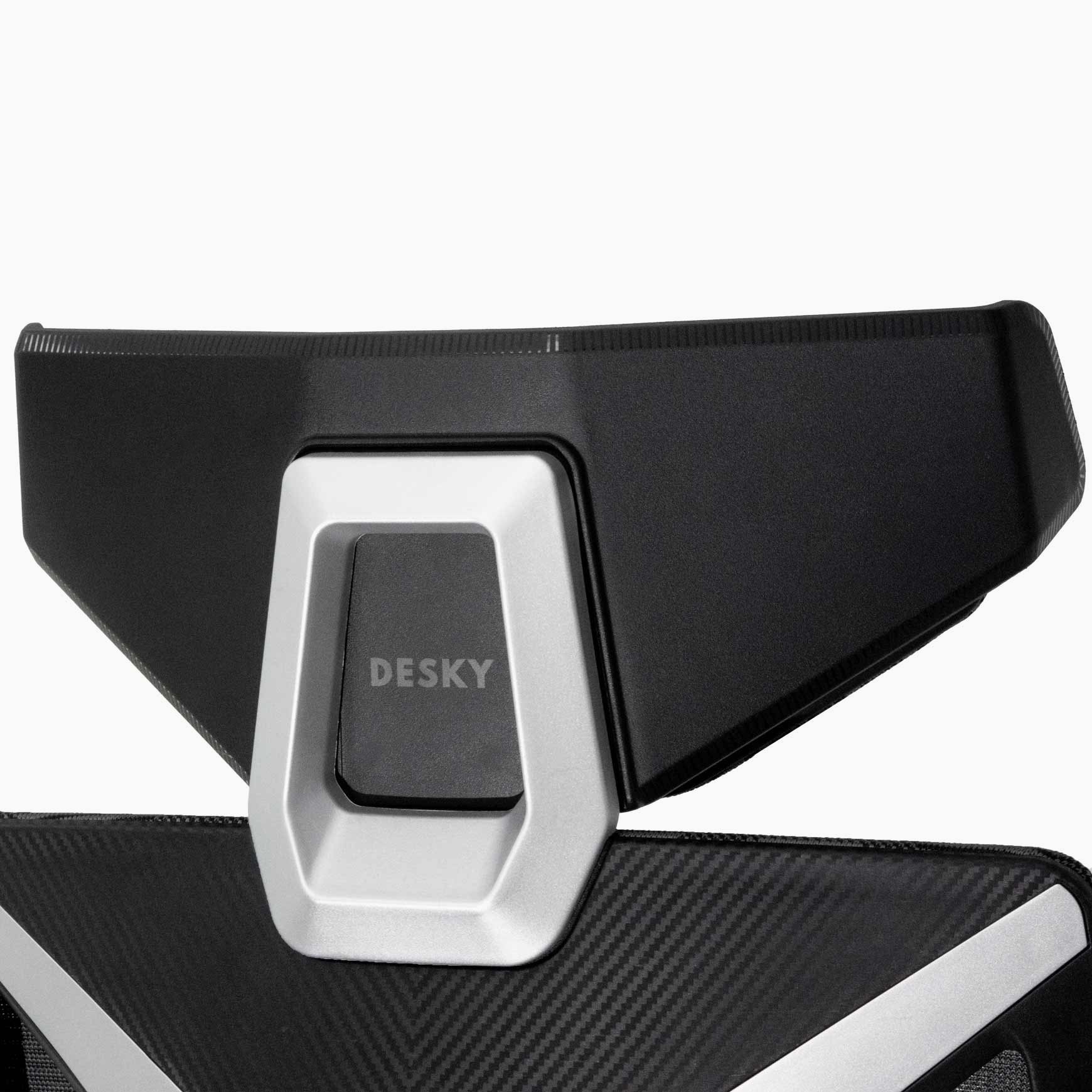 Desky Vanguard Gaming Chair - Image 18