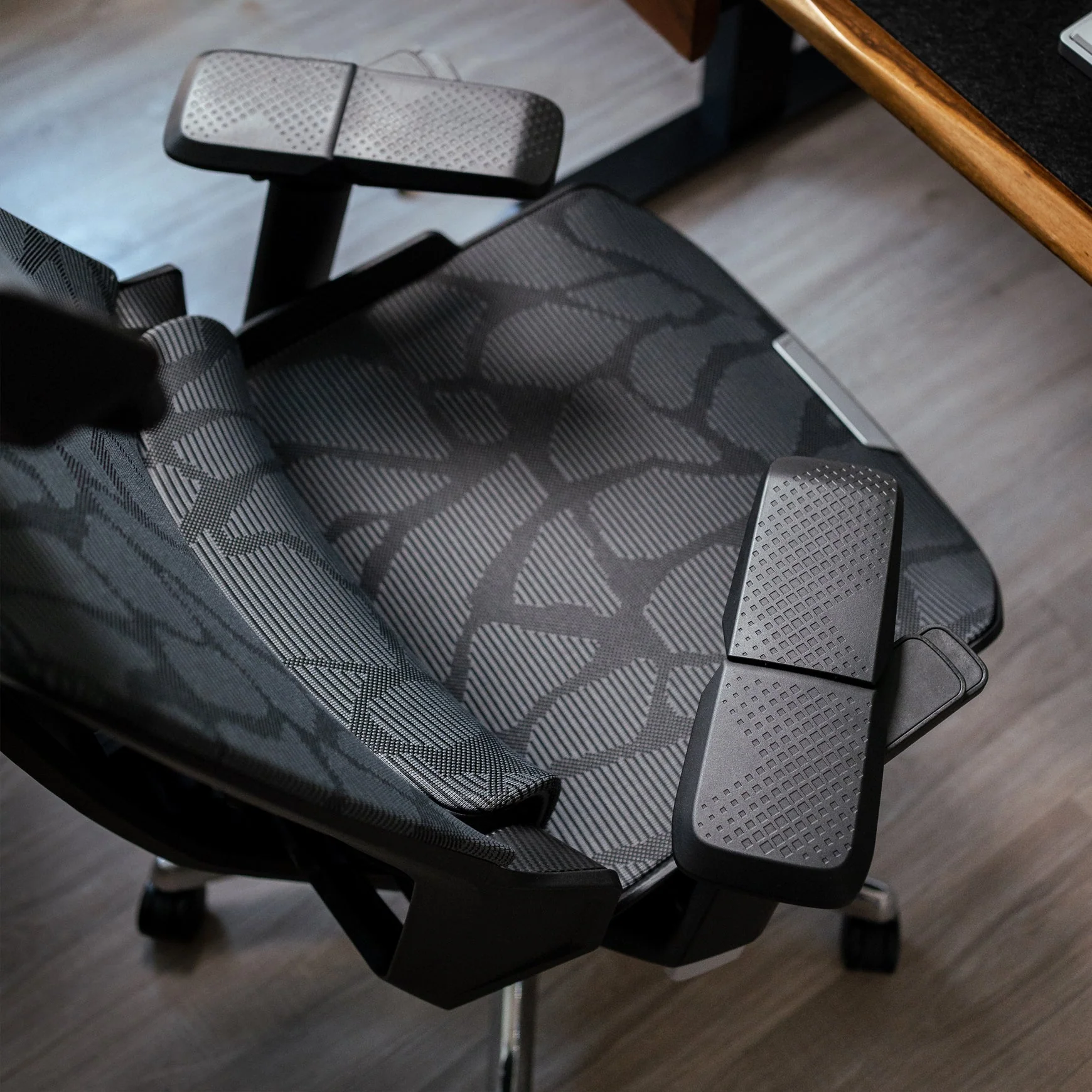 Desky Vanguard Gaming Chair - Image 9